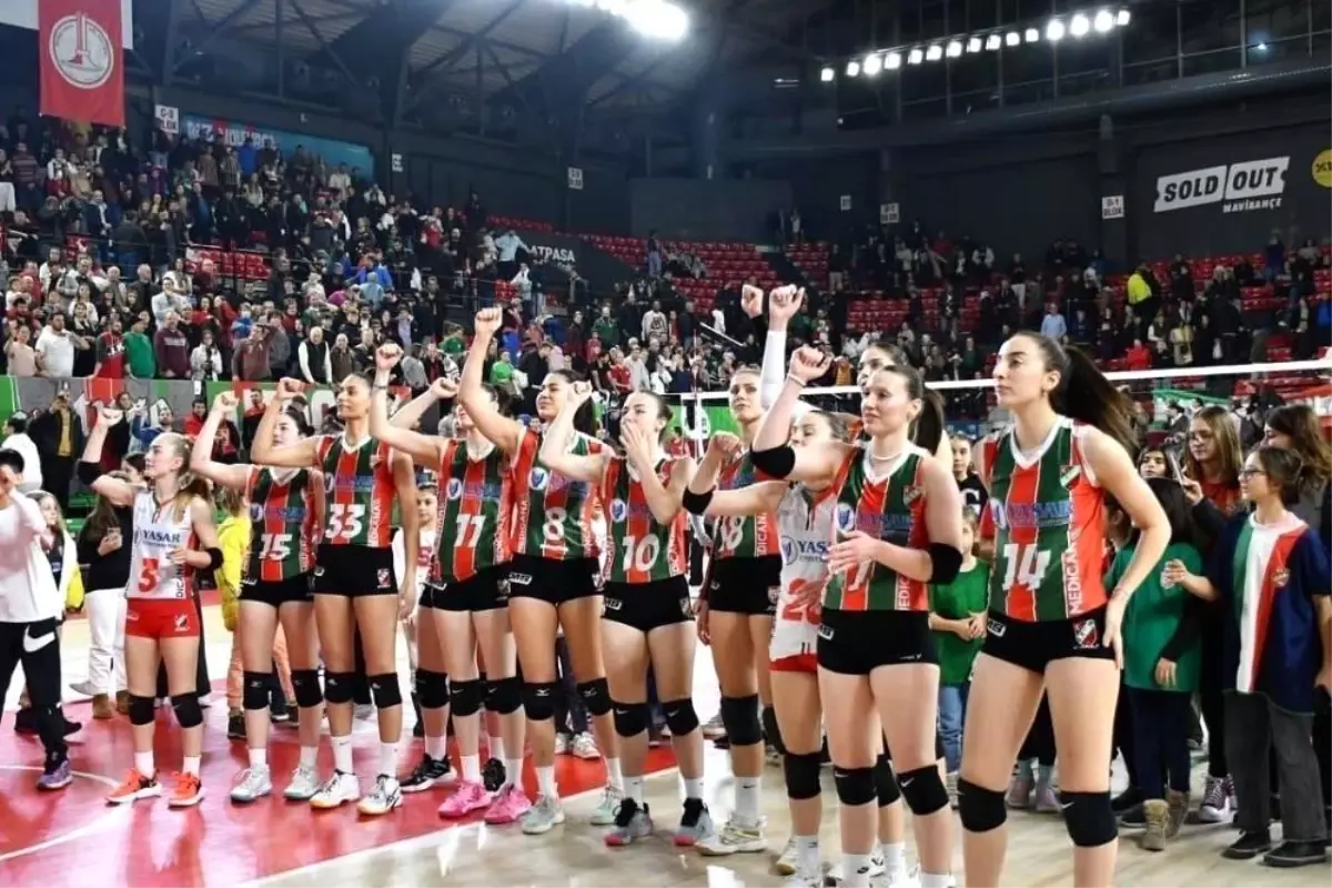 Karşıyaka Voleybol, play-off aşkına