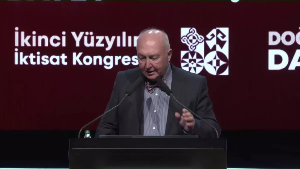 Prof. Dr. Ahmet Ercan: "Depremi Afete Dönüştüren Üç Konu Var; Yeteneksiz Yönetimler, Ekonominin Bozukluğu ve Yoksulluk ile Eğitim Düzeyinin...