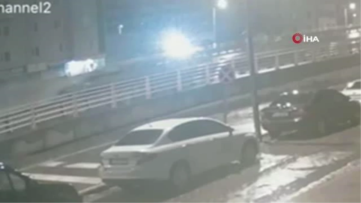 Zonguldak\'ta feci kaza: 2 kişinin yaralandığı kaza kameraya böyle yansıdı