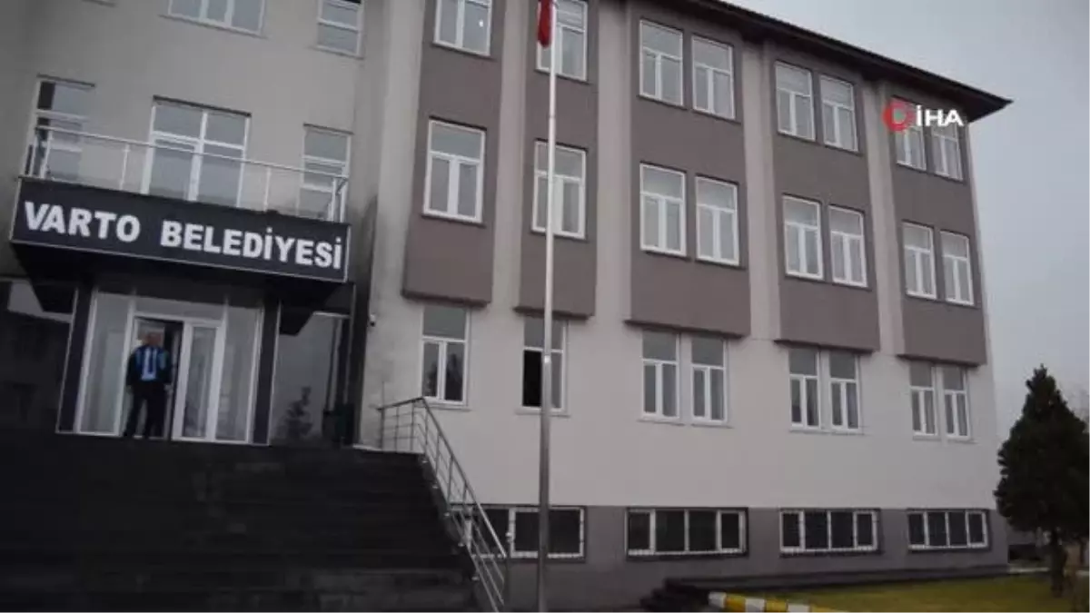 Varto'da sokak hayvanlarını kısırlaştırma çalışması