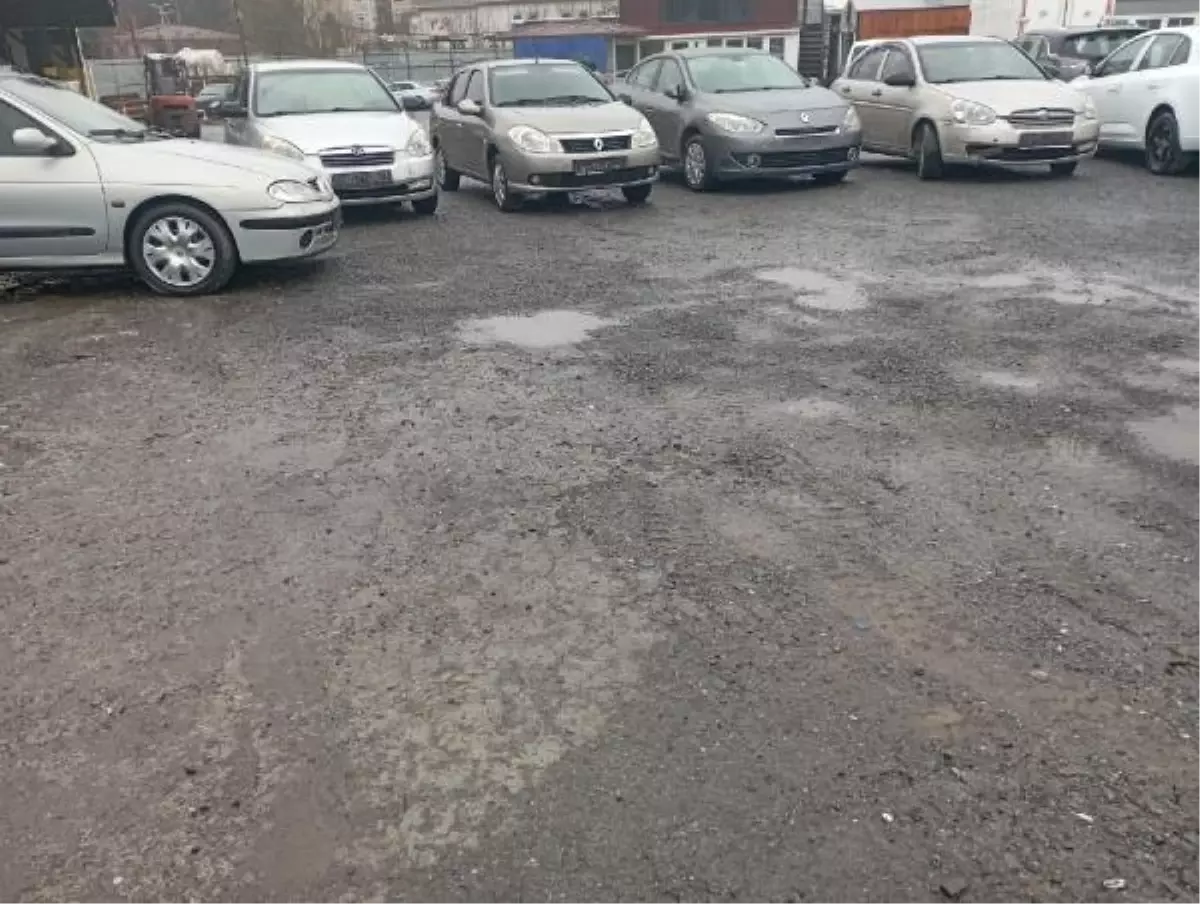 İSTANBUL\'DAN ÇALIP İL DIŞINDA PARÇALIYORLARDI