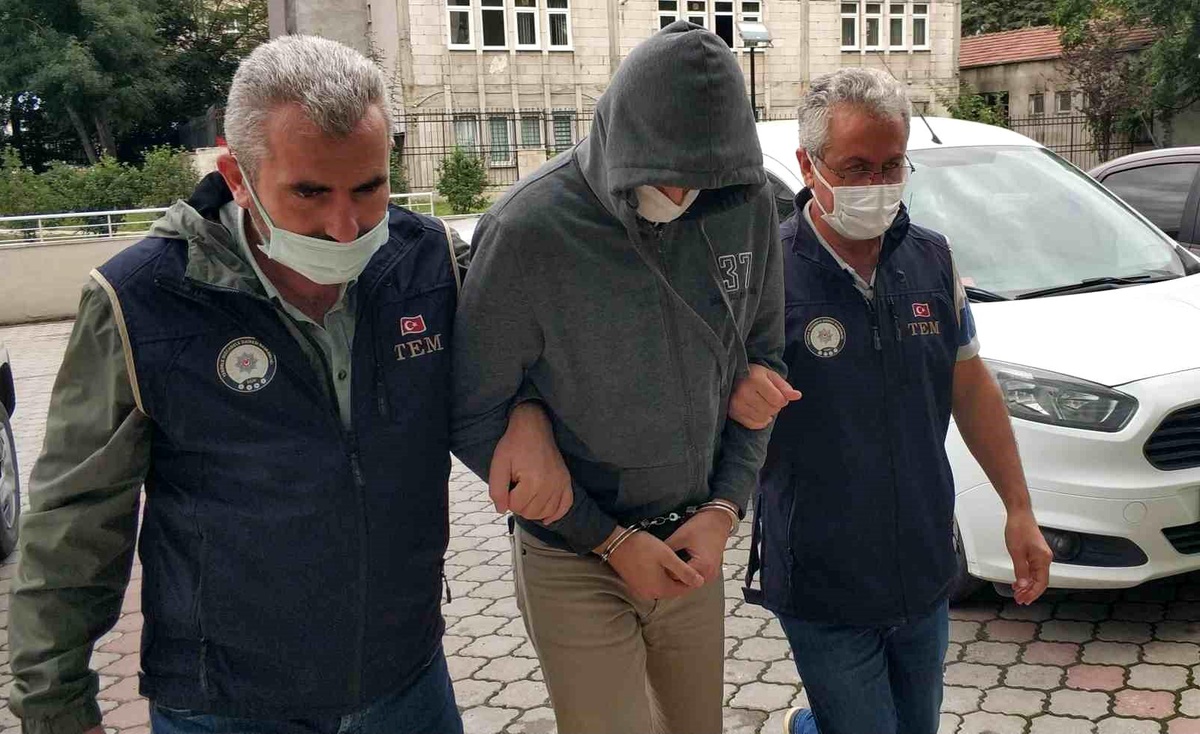Kamu aleyhine dolandırıcılık suçu olan FETÖ\'cü yakalandı