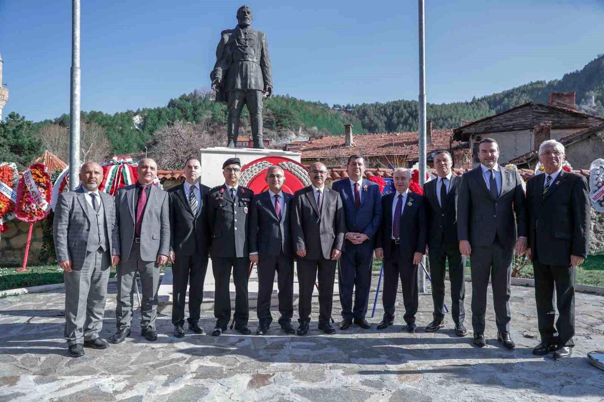Macaristan milli kahramanı Kossuth, Kütahya\'da anıldı
