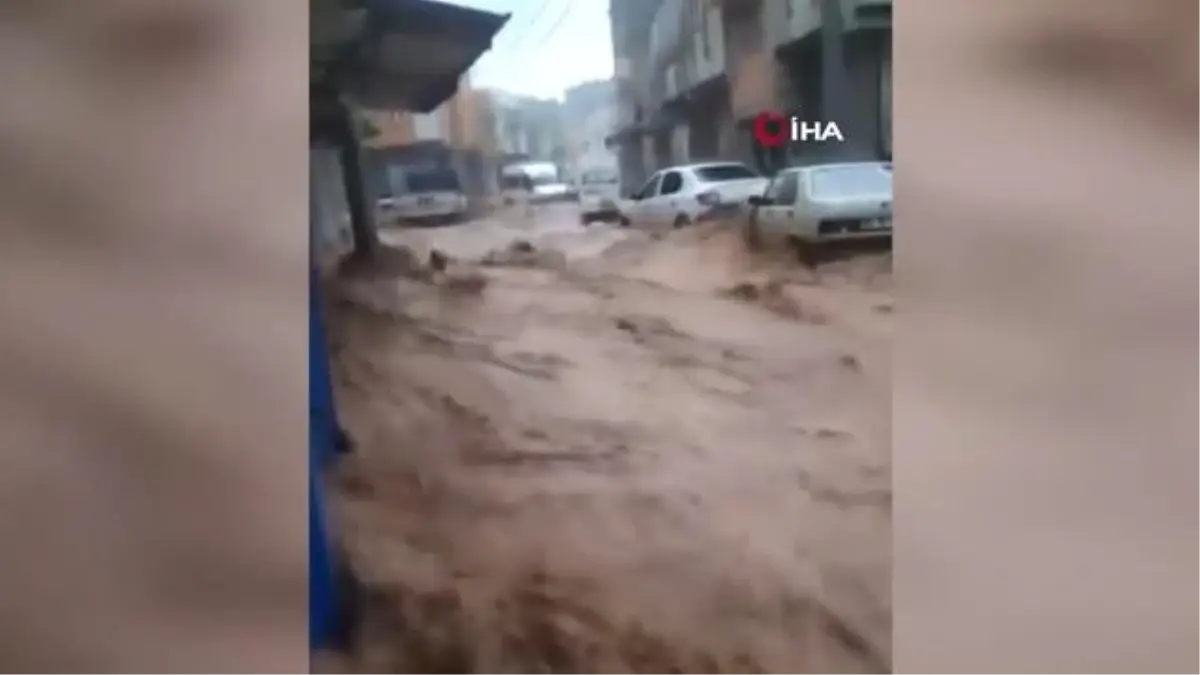 Tahmazoğlu suda sürüklenirken görüntülenen Reşat Ayva\'yı evinde ziyaret etti