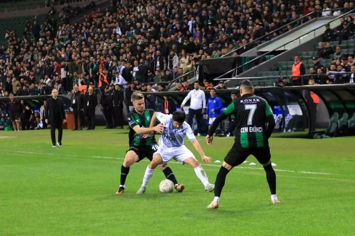 TFF 2. Lig: Kocaelispor: 1 Pazarspor: 1