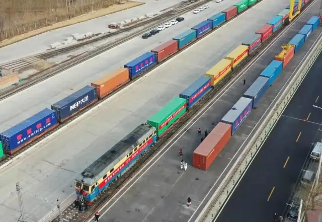 Xi'nin Ziyareti Yeni Dönemde Çin-Rusya İlişkilerinde Daha Fazla İlerlemeye İşaret Ediyor