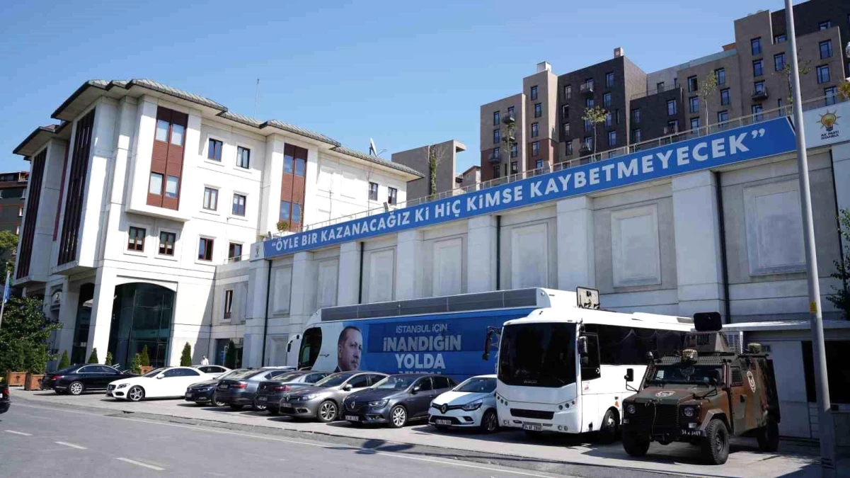AK Parti\'nin İstanbul\'daki Seçim Koordinasyon Merkezi yönetimleri belirlendi