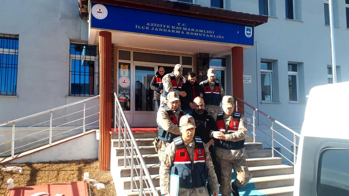 Erzurum\'da işyerinden 250 bin TL değerinde malzeme çalan hırsızlar yakalandı
