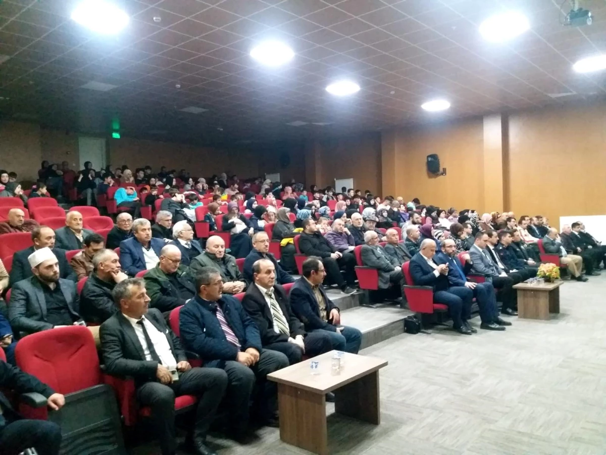 Hisarcık\'ta "Çanakkale ruhunu canlı tutmak" konulu konferans