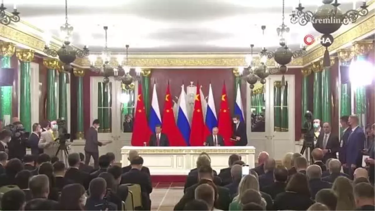 Putin: "Kolektif Batı nükleer bileşenli silahlar kullanmaya başladığında karşılık vereceğiz"