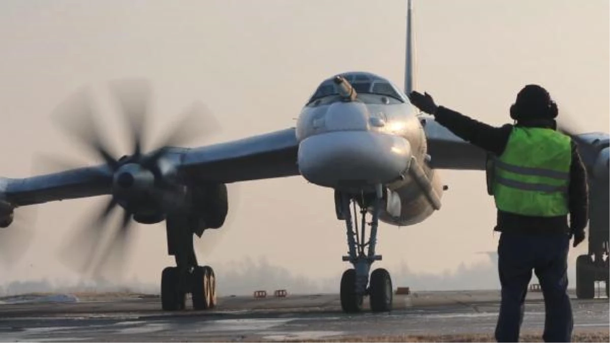 Rus bombardıman uçaklarından 7 saatlik uçuş