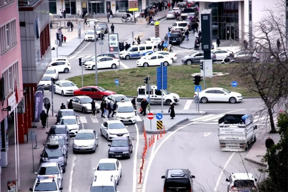 Samsun\'da trafiğe kayıtlı araç sayısı 422 bini geçti