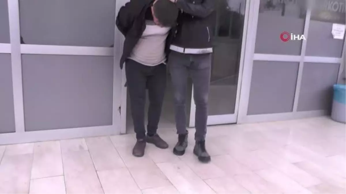 Şüpheli yolcunun midesinden 800 gram eroin çıktı