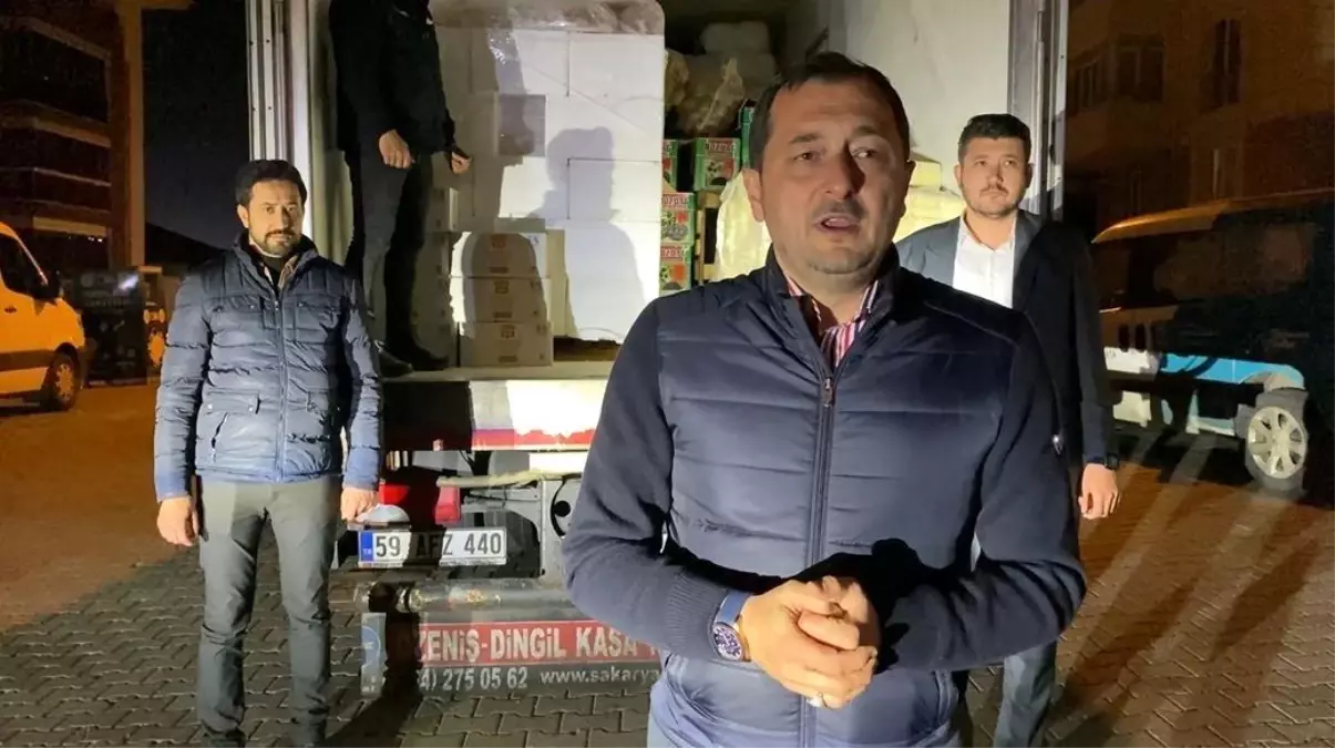 Tekirdağ\'dan deprem bölgesine 1 tır dolusu sahur ve iftarlık gönderildi