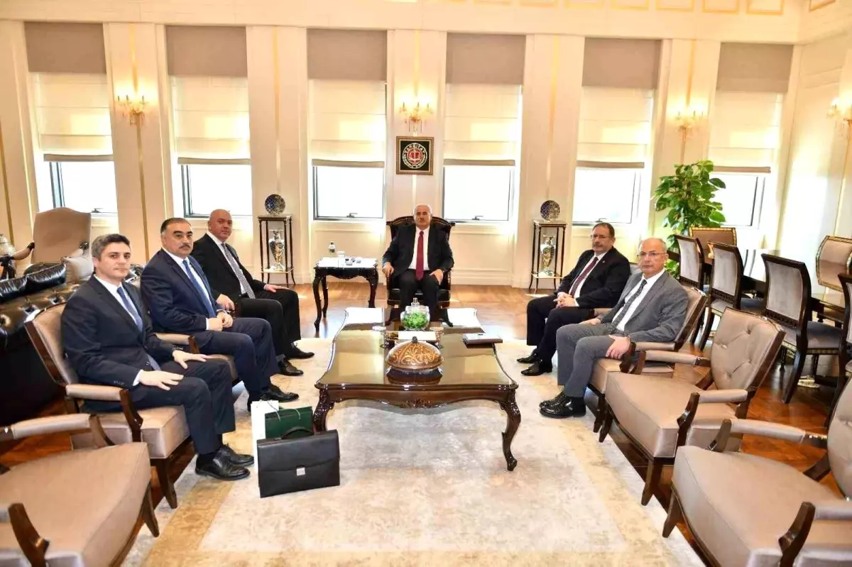 Yargıtay Başkanı Akarca, Azerbaycan Yüksek Mahkemesi İdari Daire Başkanı ile görüştü