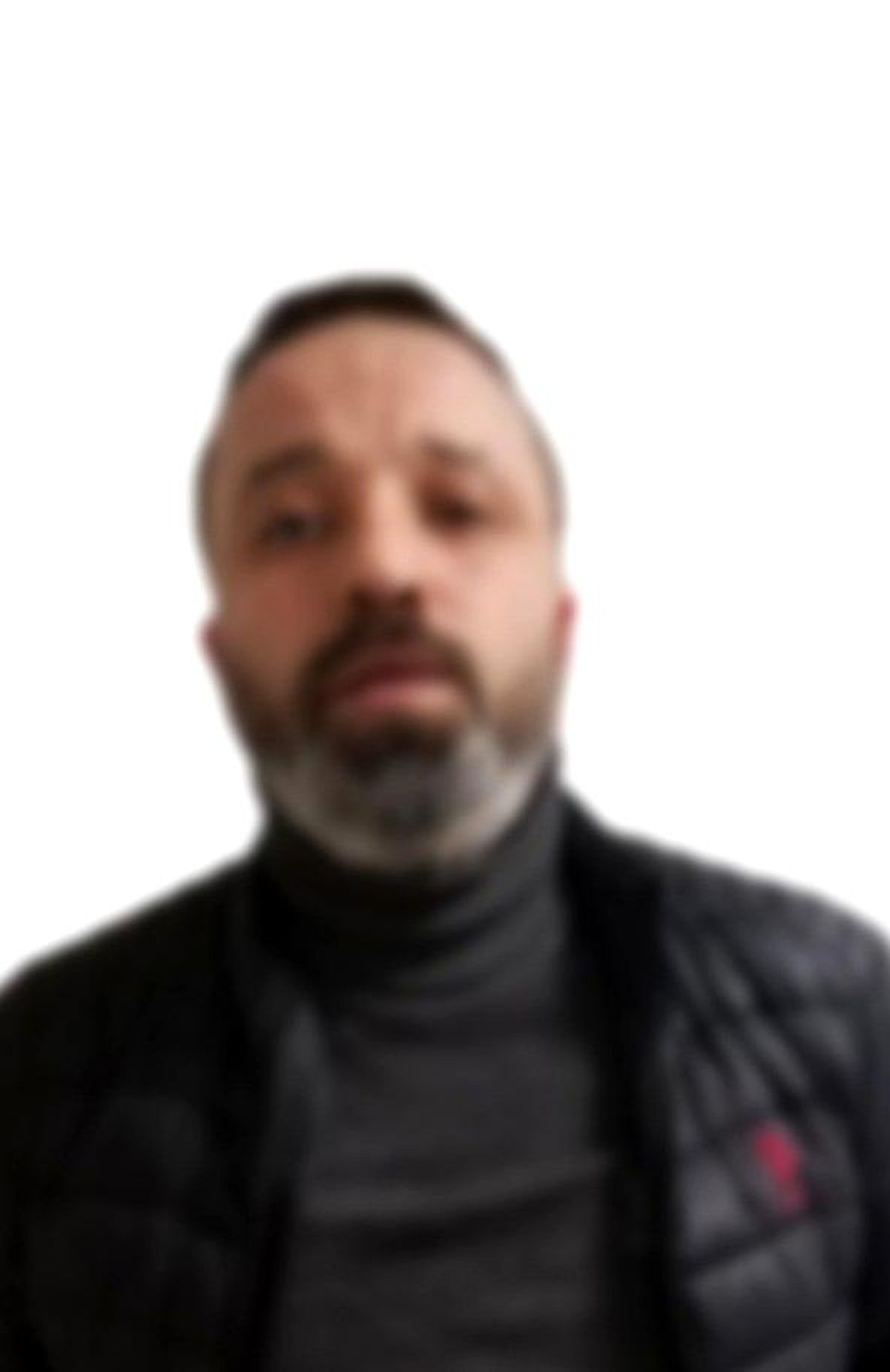Bağcılar\'da dehşet anları kamerada: Borcunu almak için silahına sarılıp öldürmekle tehdit etti