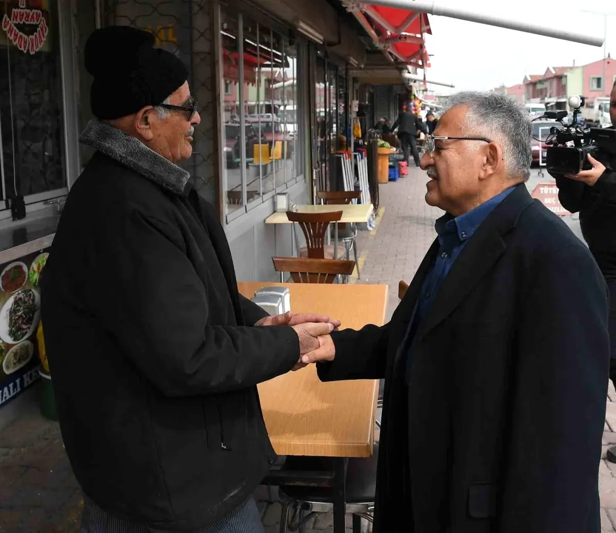 Başkan Büyükkılıç\'tan Doğu Garajı esnafına ziyaret