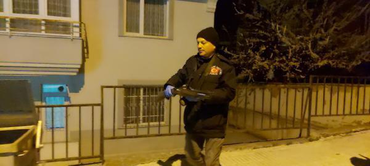 \'Borç\' kavgasında tüfekle vurularak ağır yaralandı; 2 gözaltı