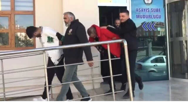 Eğlence merkezinden çıkan genç, kapı açma tartışmasında öldürülmüş Eğlence merkezinden çıkan genç, kapı açma tartışmasında öldürülmüş