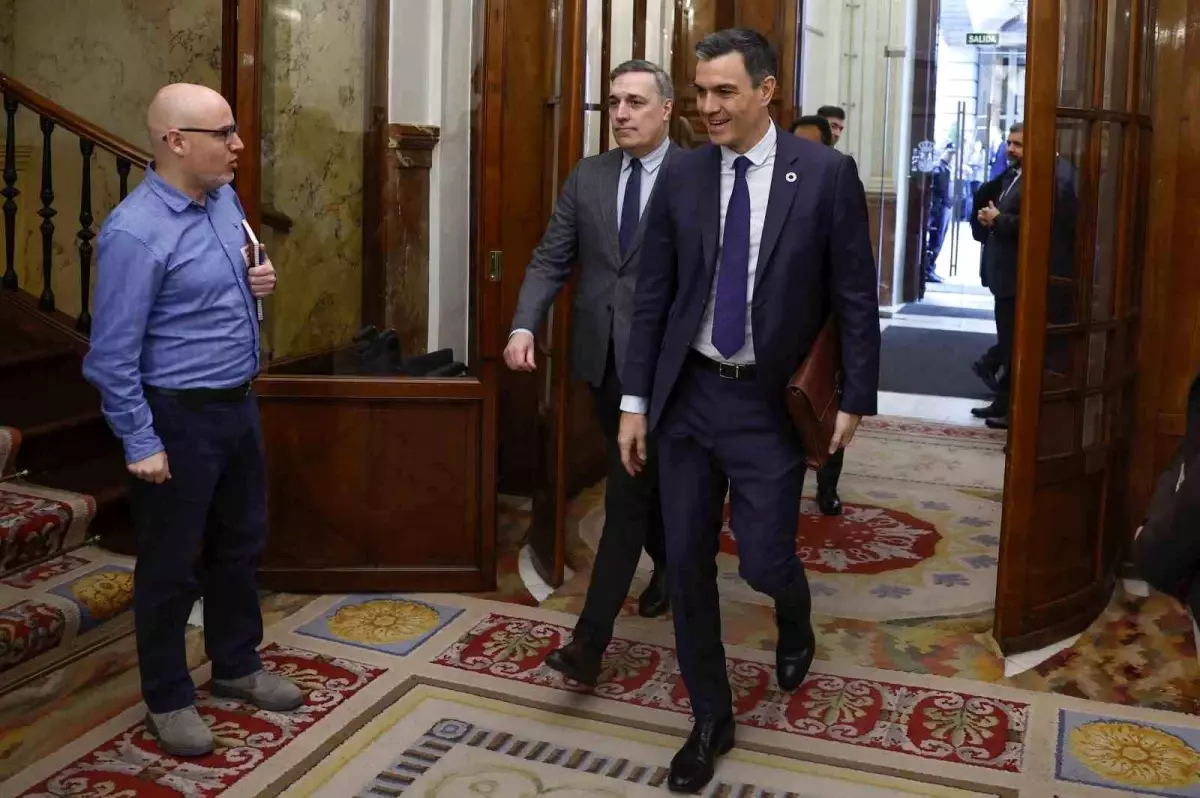 İspanya\'da hükümet için sunulan gensoru önergesi reddedildi