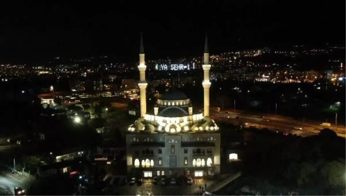 İzmir'de ilk teravih heyecanı