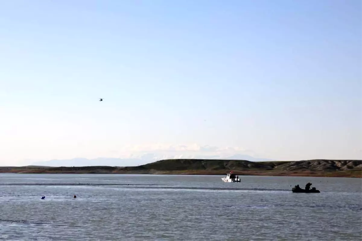 Şanlıurfa\'da selde kaybolan tır sürücüsü 8 gündür aranıyor