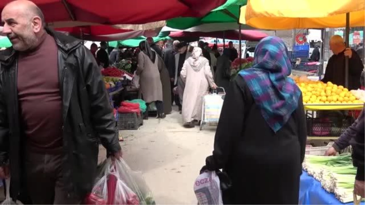 Tokat Çarşamba pazarında Ramazan hareketliliği