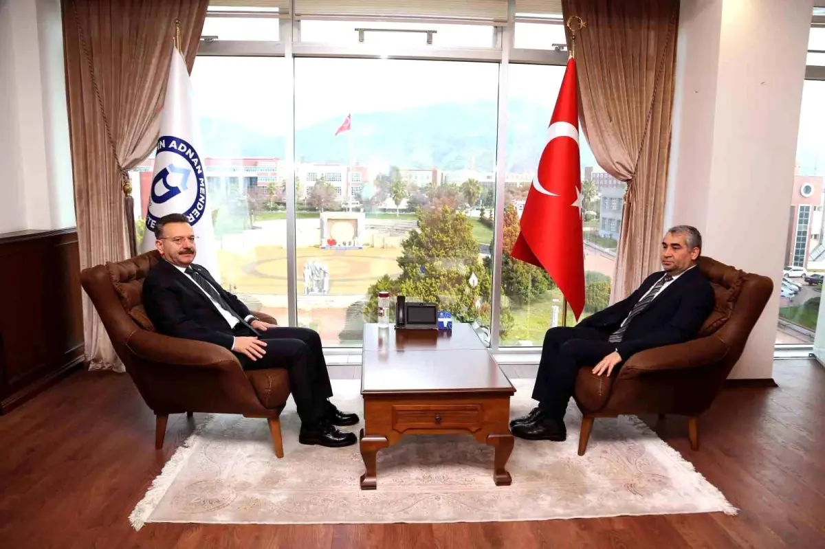 ADÜ Rektörü Kent, Vali Hüseyin Aksoy\'u makamında ağırladı