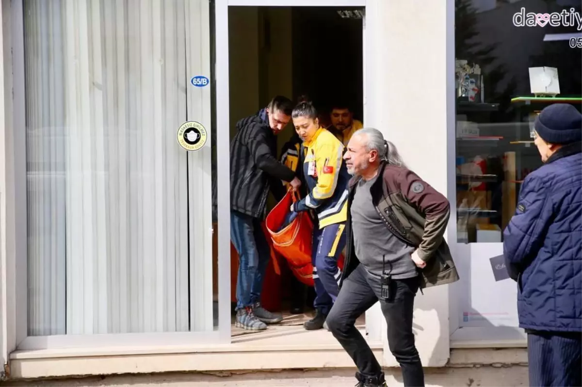 Alacak verecek meselesi kanlı bitti: 2 yaralı