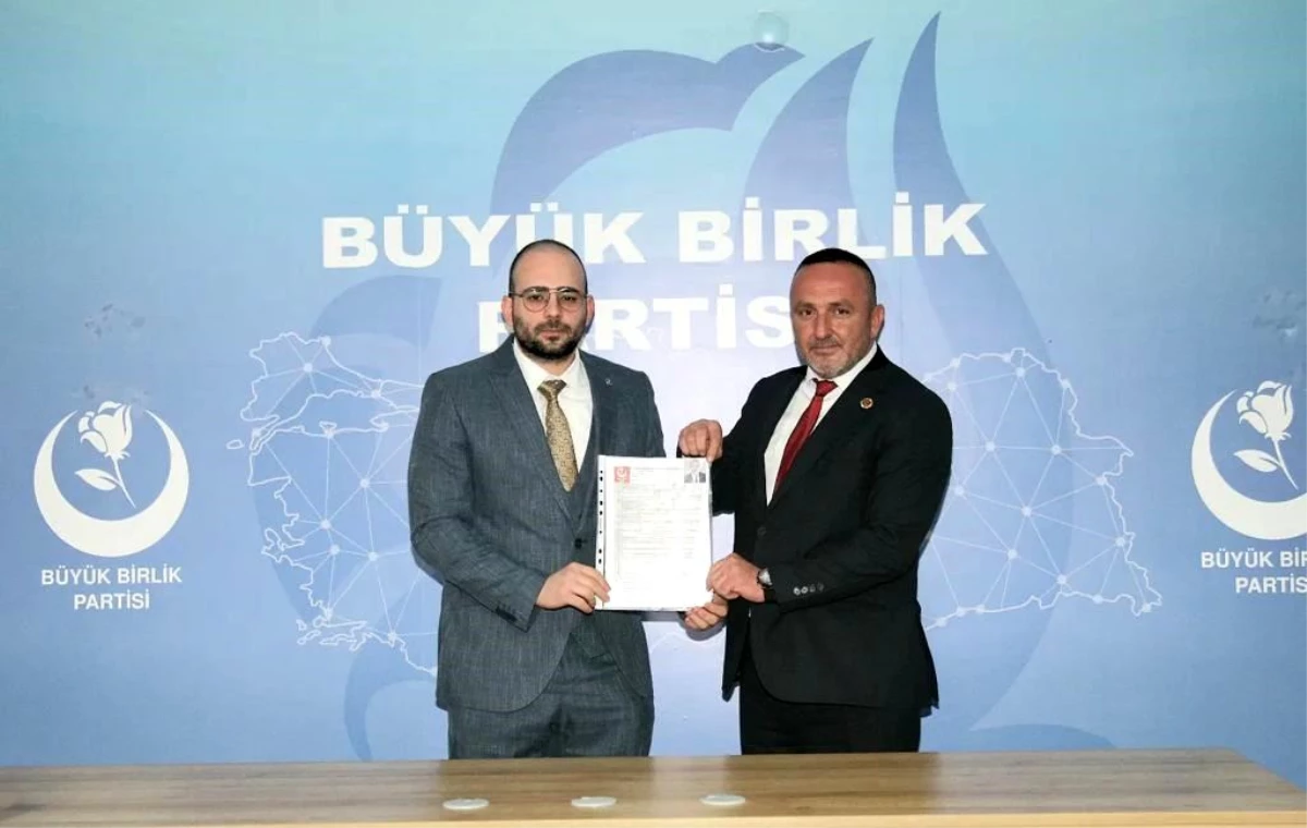 BBP Kartepe İlçe Başkan Yardımcısı istifa edip milletvekili aday adayı oldu