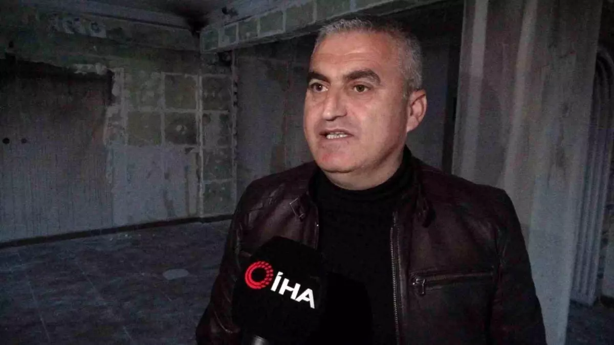 Bursa\'da kiracısıyla anlaşamayan mülk sahibi, dükkanı böyle boşalttı