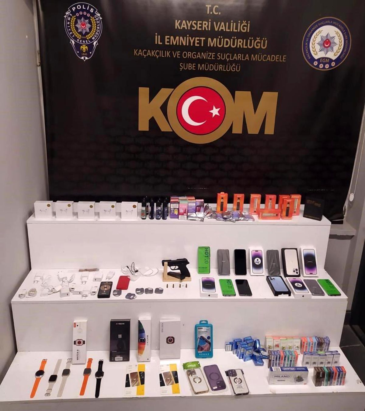 Depo gibi araca kaçakçılık operasyonu: 1 Gözaltı