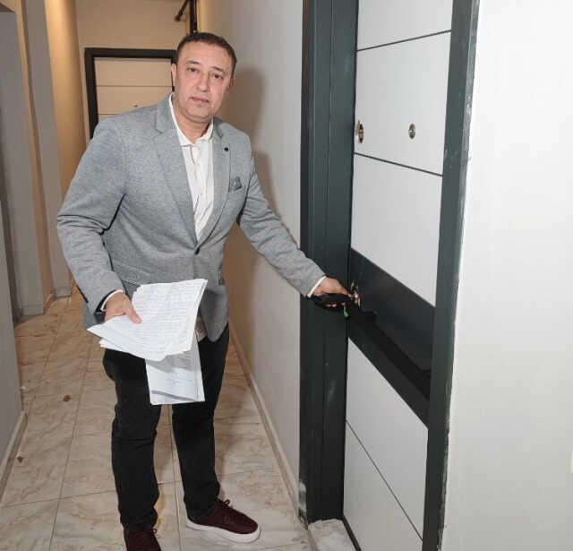 Depremden sonra evine döndü, hayatının şokunu yaşadı