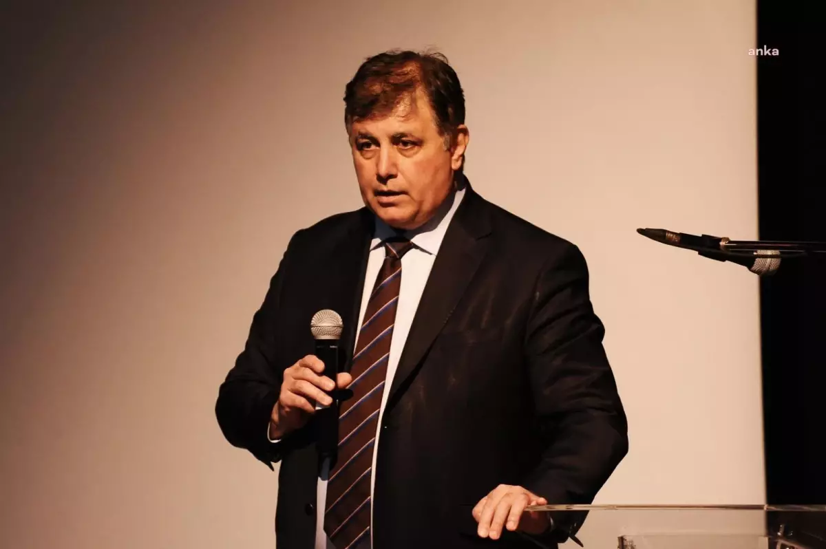 Karşıyaka\'daki Bina ve Sitelerde \'Yeşil Dönüşüm\' Başlıyor