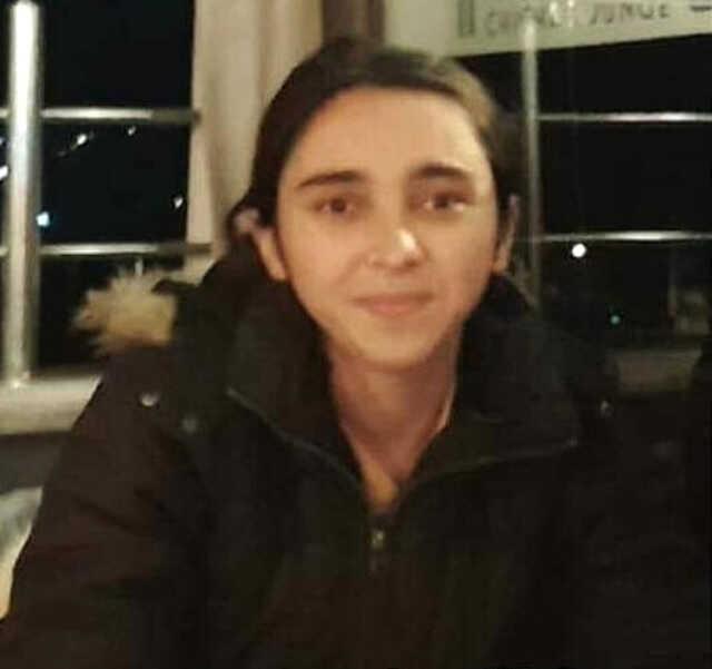 Tavana asılı bulunmuştu! Kızı, erkek arkadaşıyla plan yapıp öldürmüş