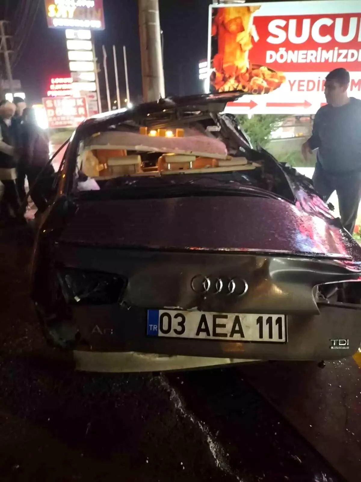 Tıra çarpan otomobil sürücüsü hayatını kaybetti