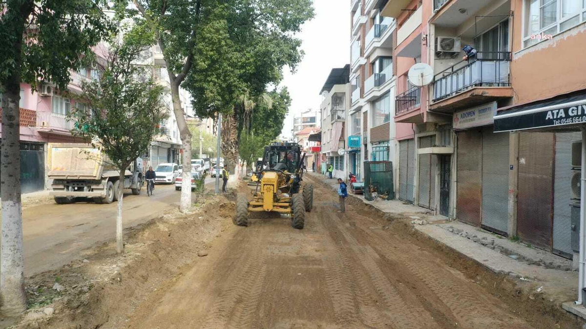 Aydın Büyükşehir Belediyesi Germencik\'in Yollarını Yeniliyor