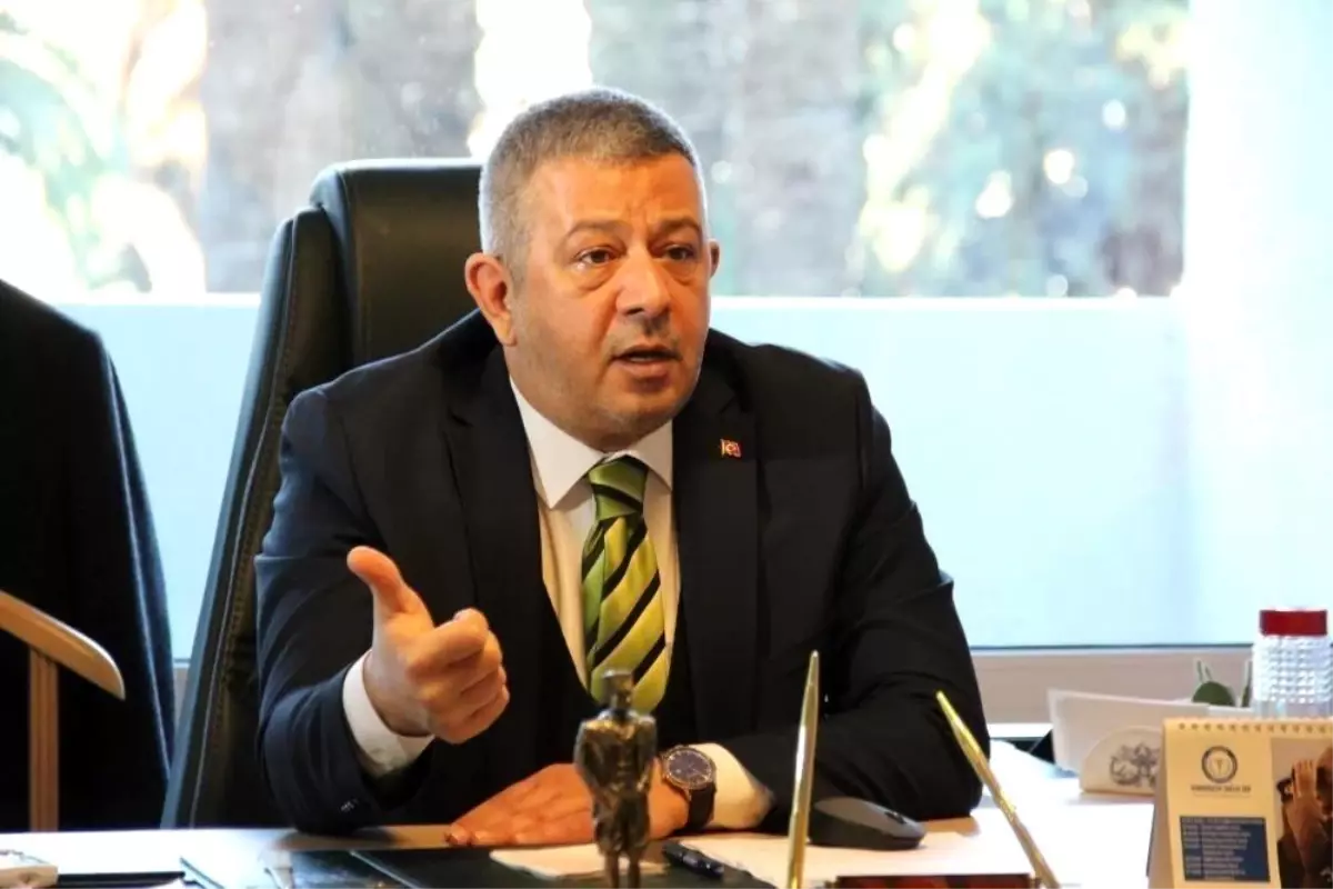 Başkan Demircan: "Yetkili sendika hak aramak yerine siyaset yapıyor"