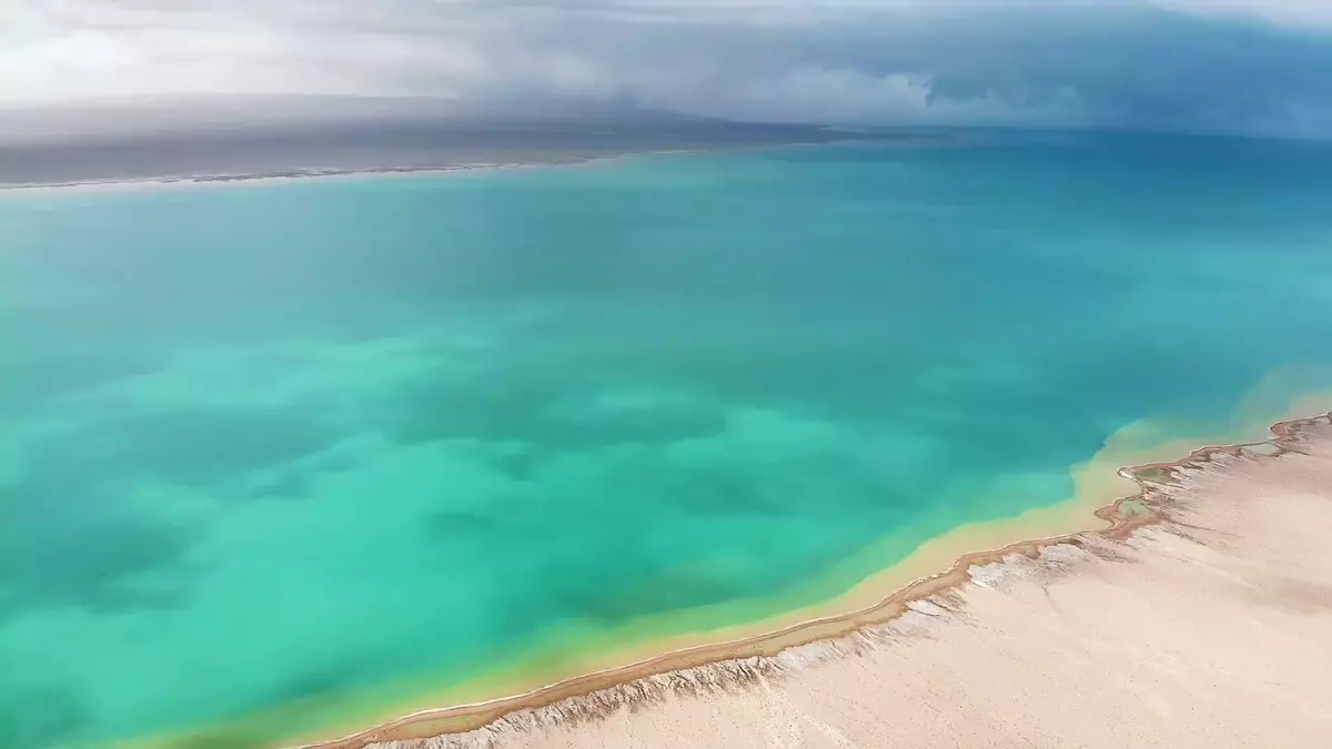 Çin\'de Ayakekumu Gölü İlkim Değişikliği Sebebiyle 30 Yılda Genişledi