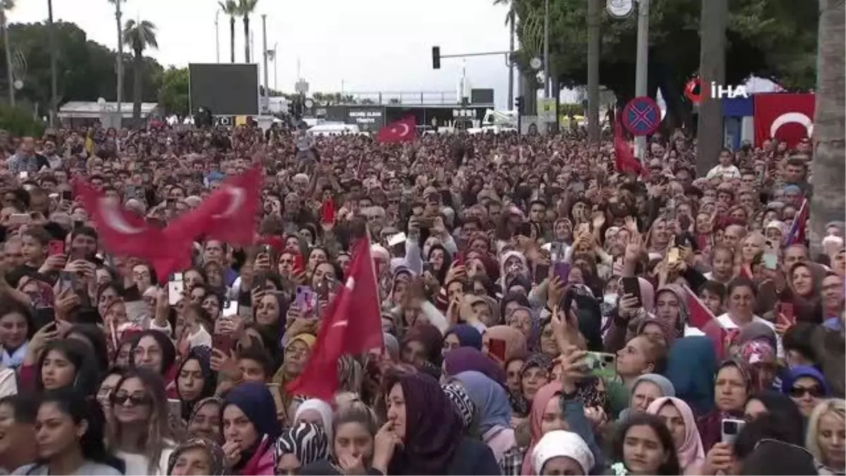 Cumhurbaşkanı Erdoğan: "309 bin aileye 10 bin liralık ödemeler yapılmış 101 bin aileye 15 bin lira taşınma parası ödenmesine başlanmıştır"