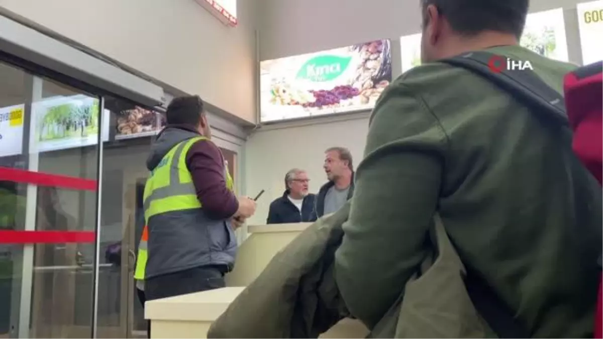 Deprem bölgesinde THY uçağı geç kalınca, yolcular isyan etti