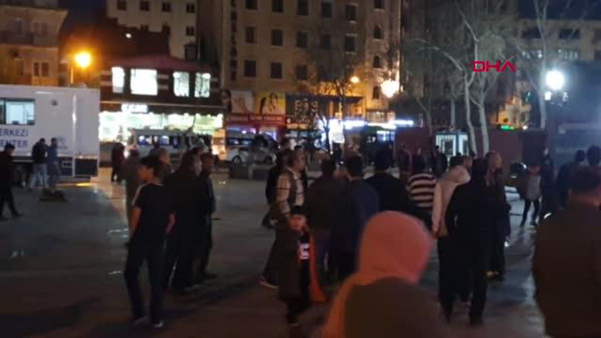 İFTAR SONRASI HUSUMETLİ İKİ AİLE ARASINDA SİLAH VE SOPALI KAVGA 6 YARALI