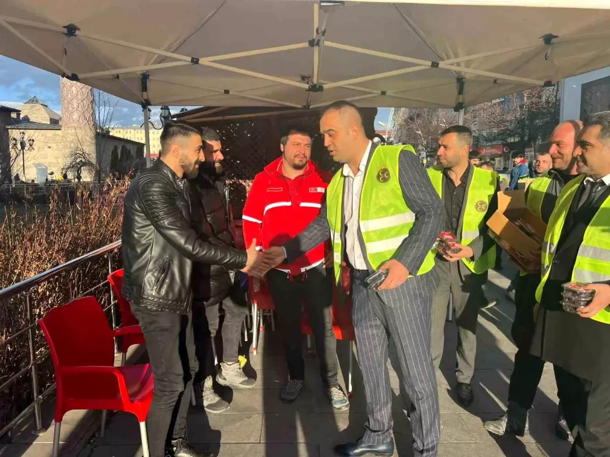 İlk İftarlık MHP\'den