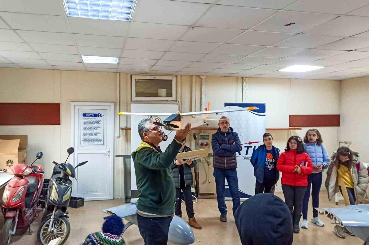 \'İnsansız Hava Aracı Kompozit Eğitimi\' verildi