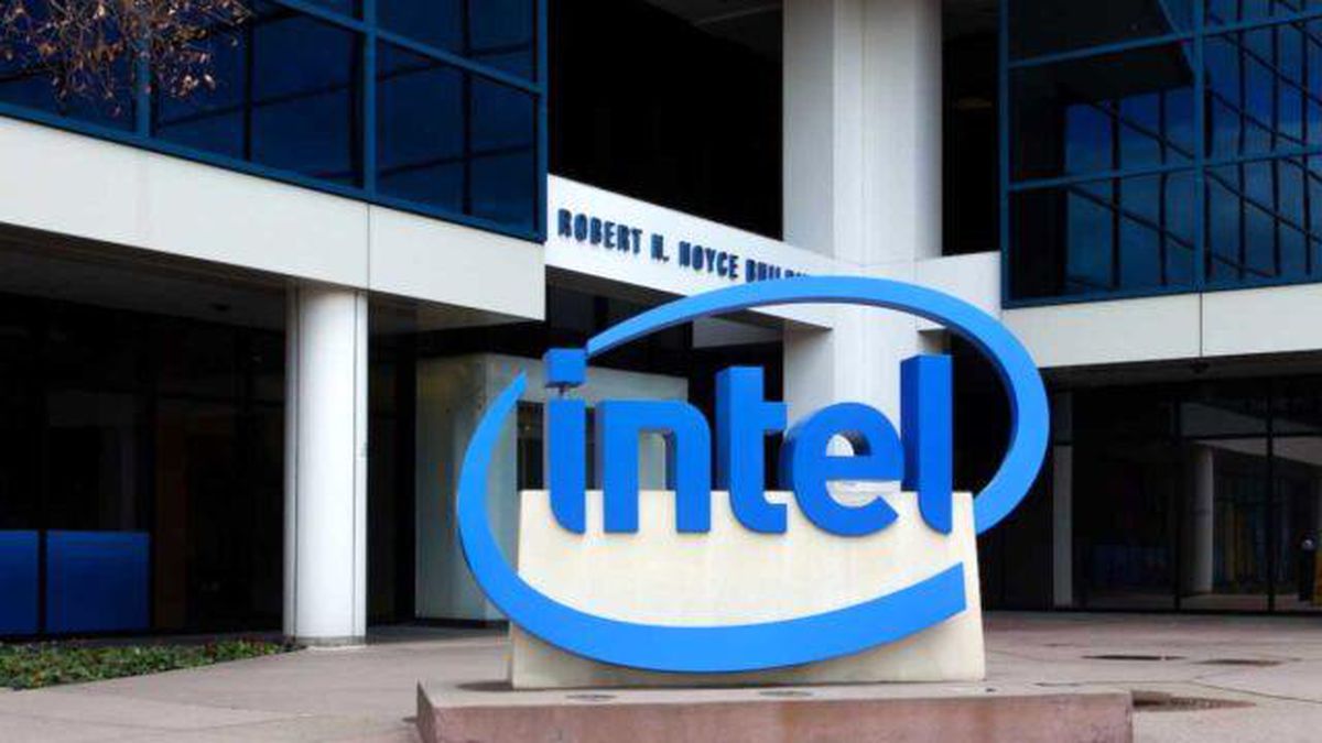 Intel\'e Çin engeli: Yeni teknolojiler gecikebilir