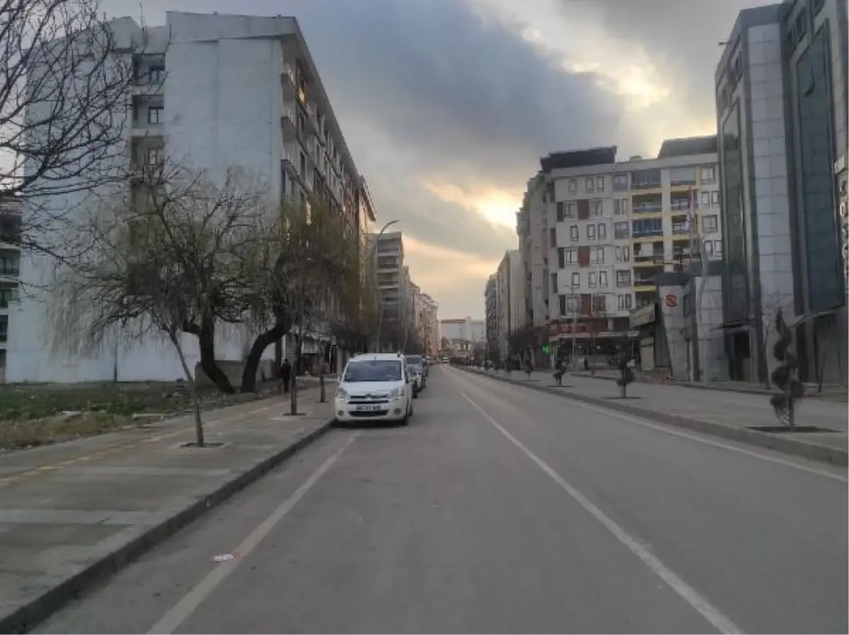 İran\'daki 5.6 büyüklüğündeki deprem, Van\'da da hissedildi