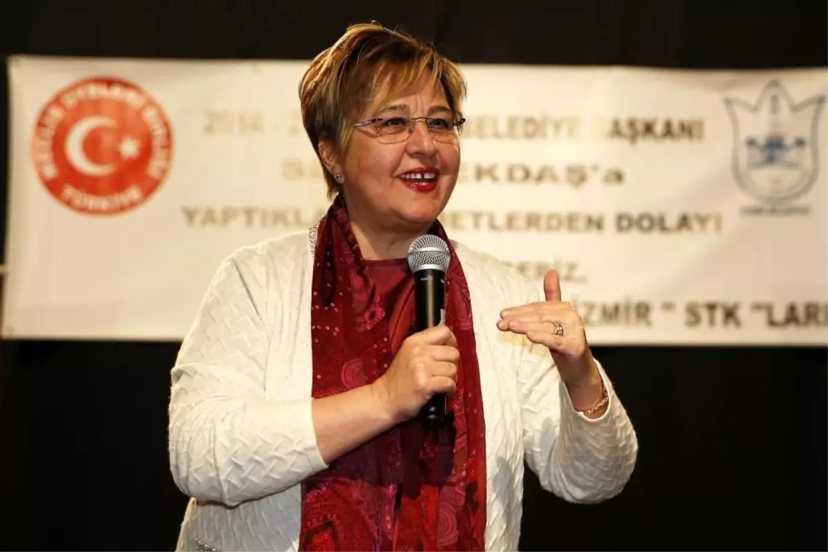 İzmir\'de 486 aday adayından 114\'ü kadın