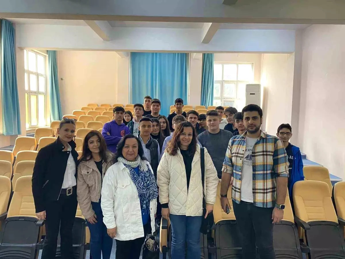 Lise öğrencilerinden ADÜ\'ye yoğun ilgi