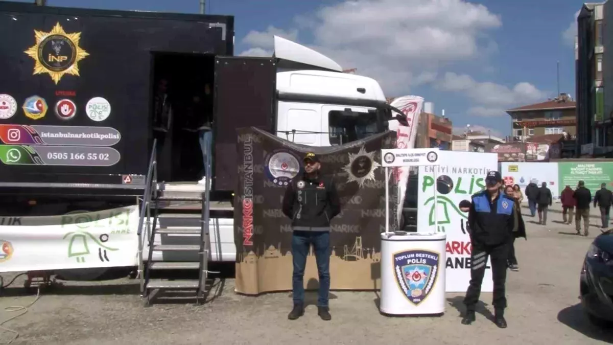Maltepe\'de Narko Tır\'da uyuşturucuya karşı bilgilendirme