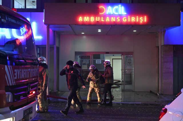 Üsküdar'daki hastanede yangın! 1 yoğun bakım hastası hayatını kaybetti, 10 kişi yaralandı